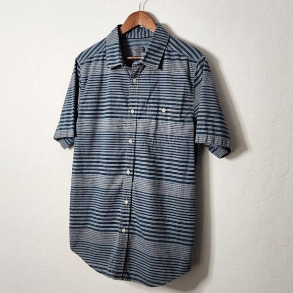 North Face Men's Short Sleeve Button-Down Shirt Size Large - Picture 2 of 4